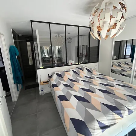 Villa Spacieuse Avec Piscine Entraigues-sur-la-Sorgue Extérieur photo