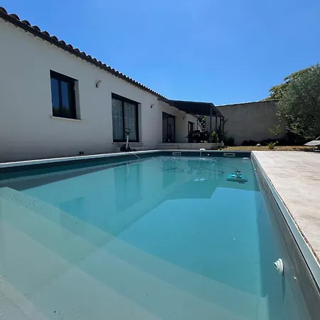Villa Spacieuse Avec Piscine Entraigues-sur-la-Sorgue Extérieur photo