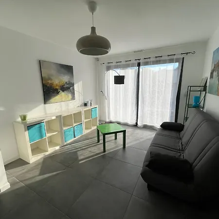 Villa Spacieuse Avec Piscine Entraigues-sur-la-Sorgue Extérieur photo